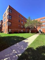 2425 W Berwyn Ave #2A - Photo 1 of 1