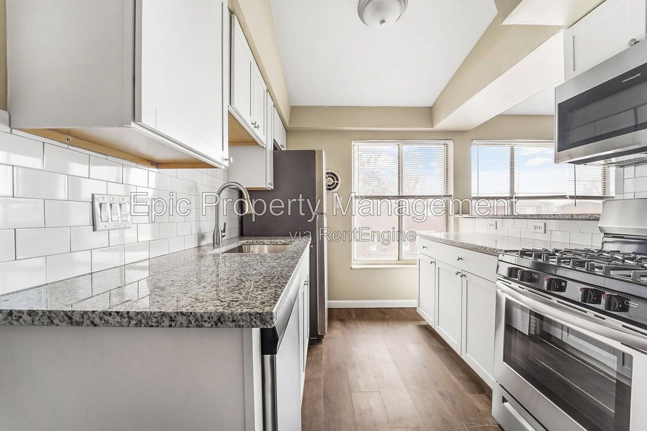 24567 Kelly Rd #5 - Photo 2 of 11