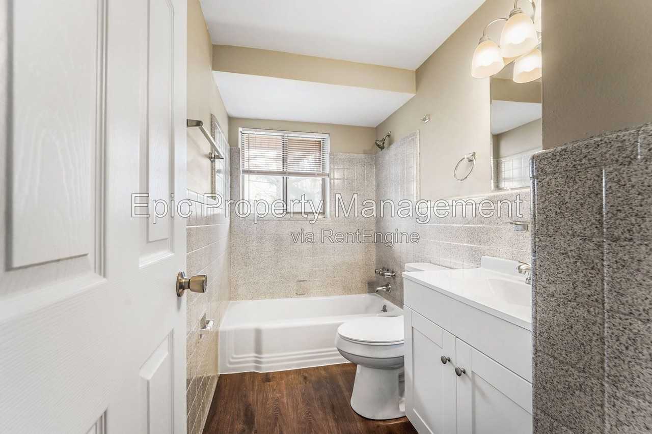 24567 Kelly Rd #5 - Photo 6 of 11