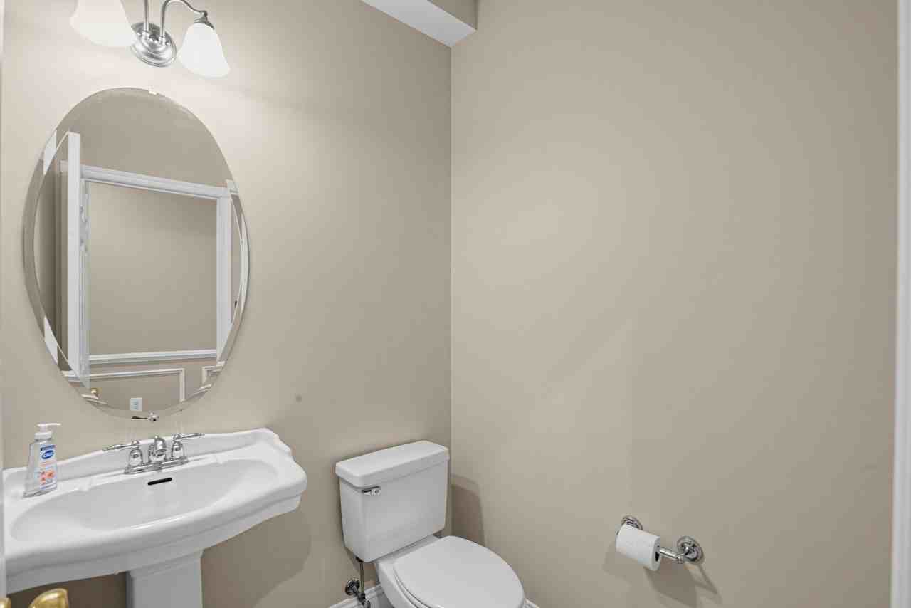 7455 Sandy Bottom Ct - Photo 7 of 17