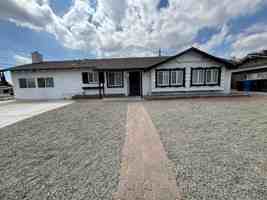 featured image of 5704 Wisteria Dr #1