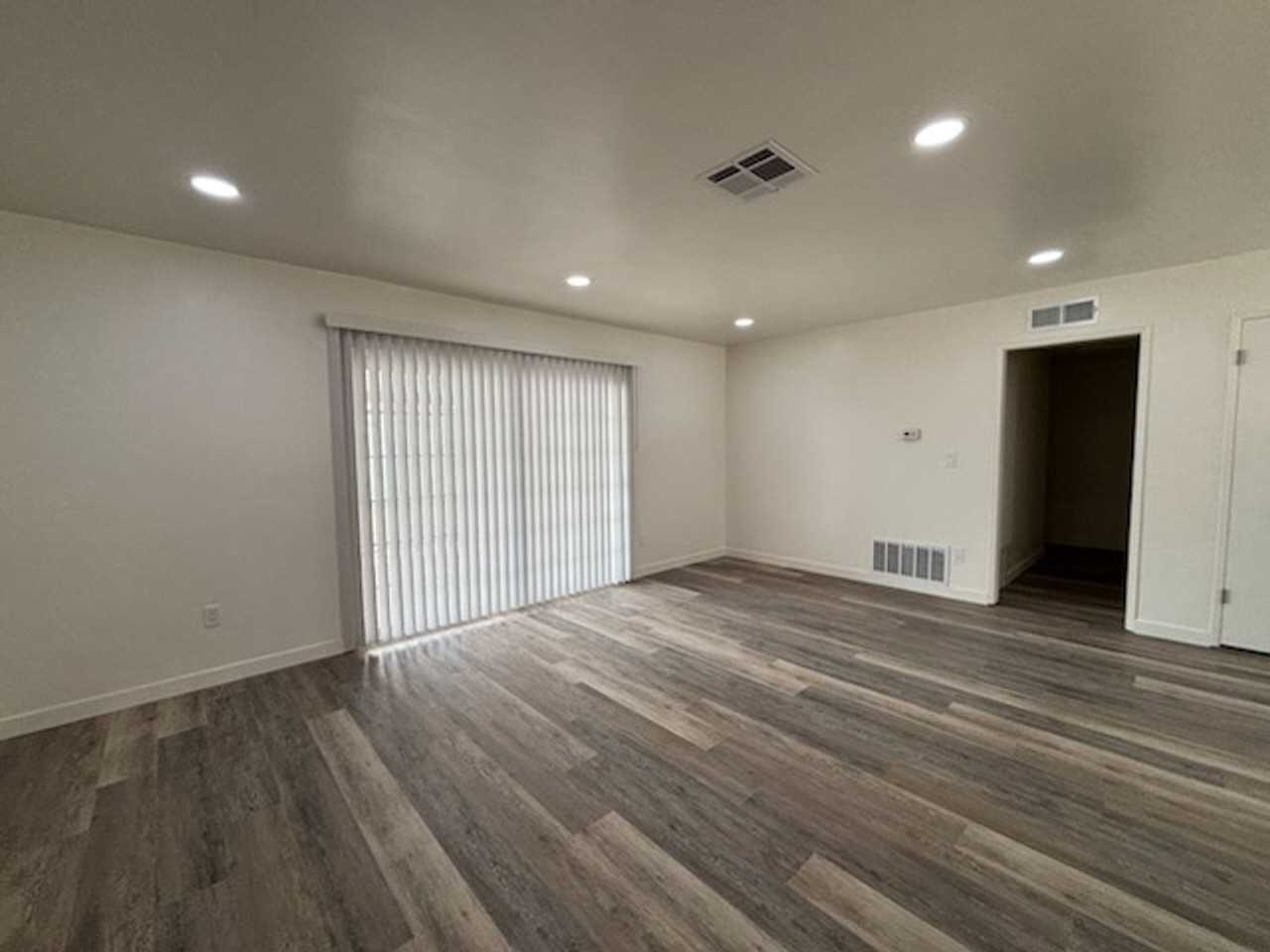 5704 Wisteria Dr #1 - Photo 7 of 21