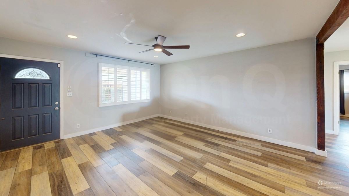 932 W Parkway Blvd - Photo 5 of 21