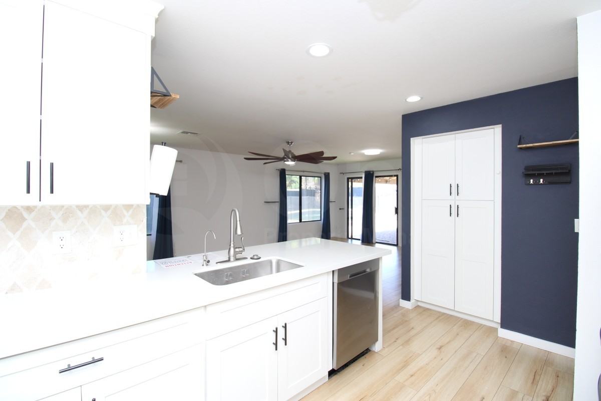 22623 N 31st Dr - Photo 5 of 24