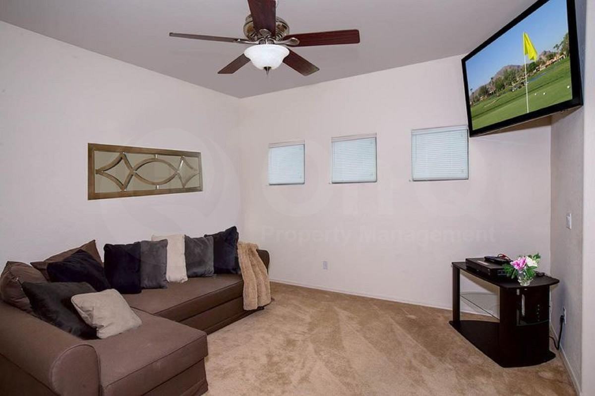 5359 E Carol Ave - Photo 4 of 15