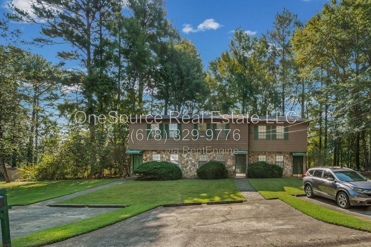 502 Oakwood Ct - Photo 2 of 30