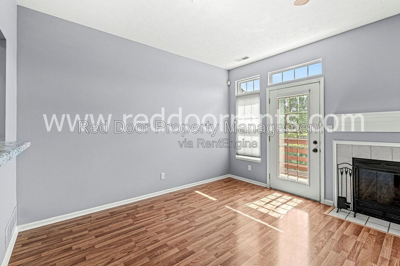 7914 Windham Lake Way - Photo 6 of 32