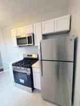 525 60th Street Apartments - Photo 1 of 1