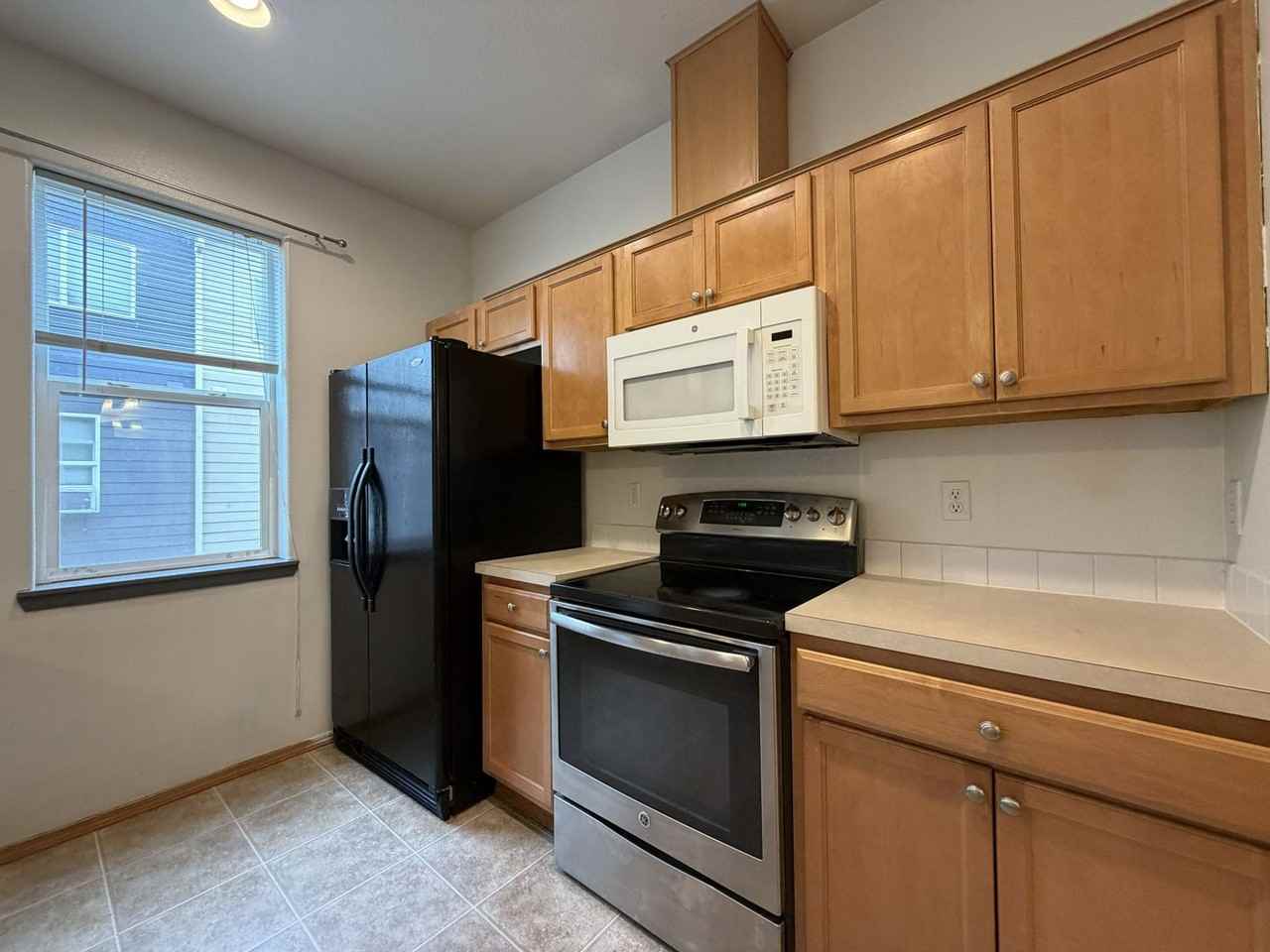 17372 Sw Donald Ct - Photo 6 of 35