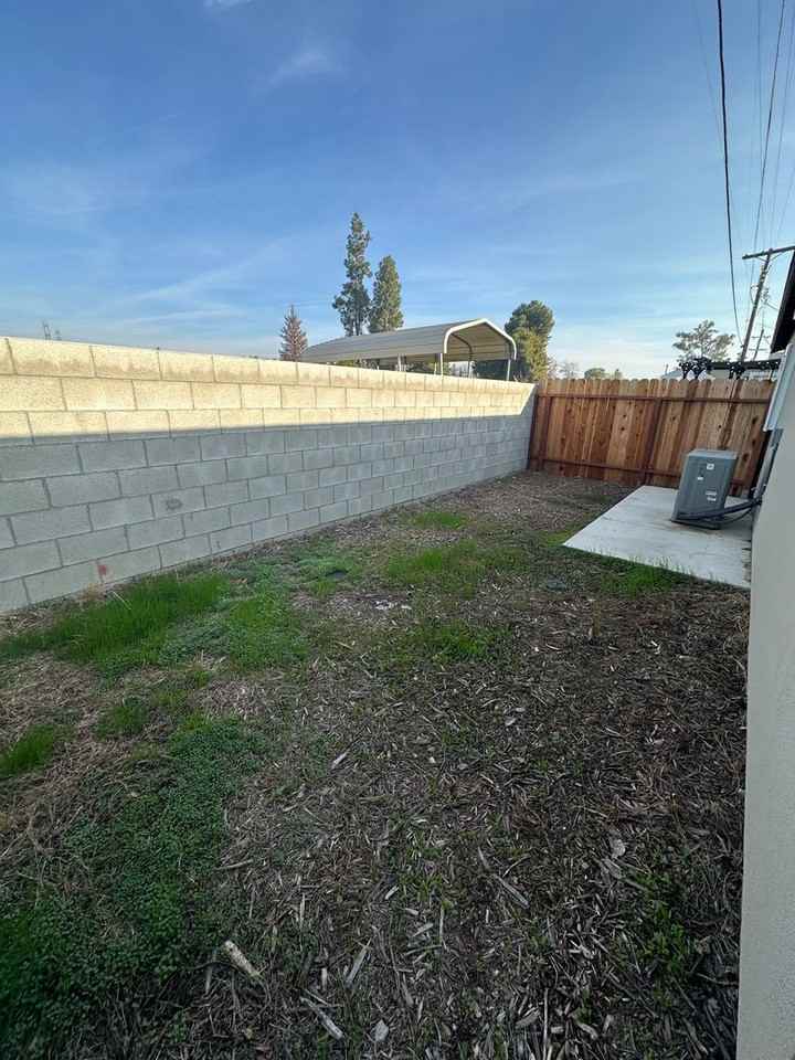 Rosedale Villas - Photo 3 of 13