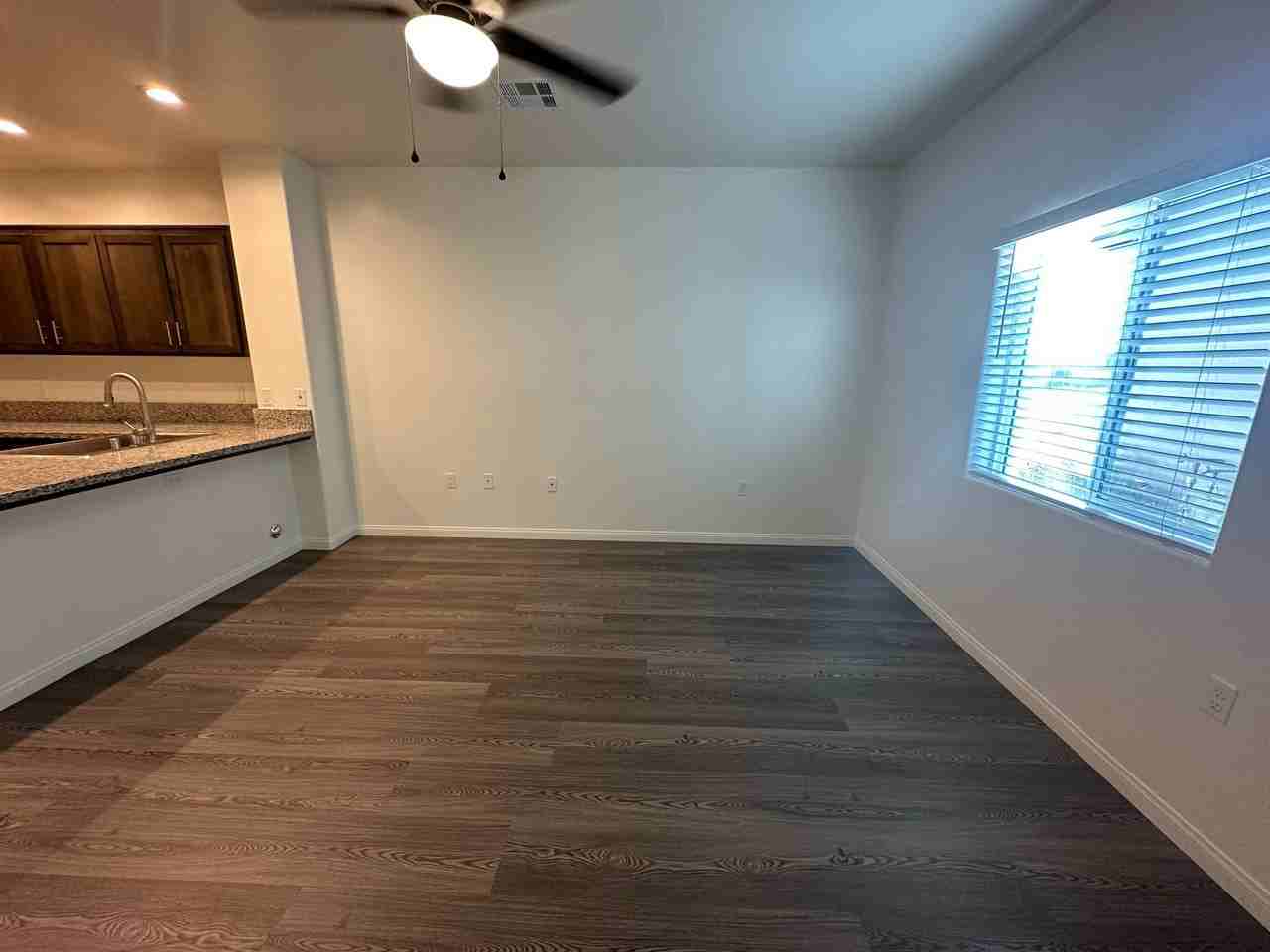 Rosedale Villas - Photo 6 of 13