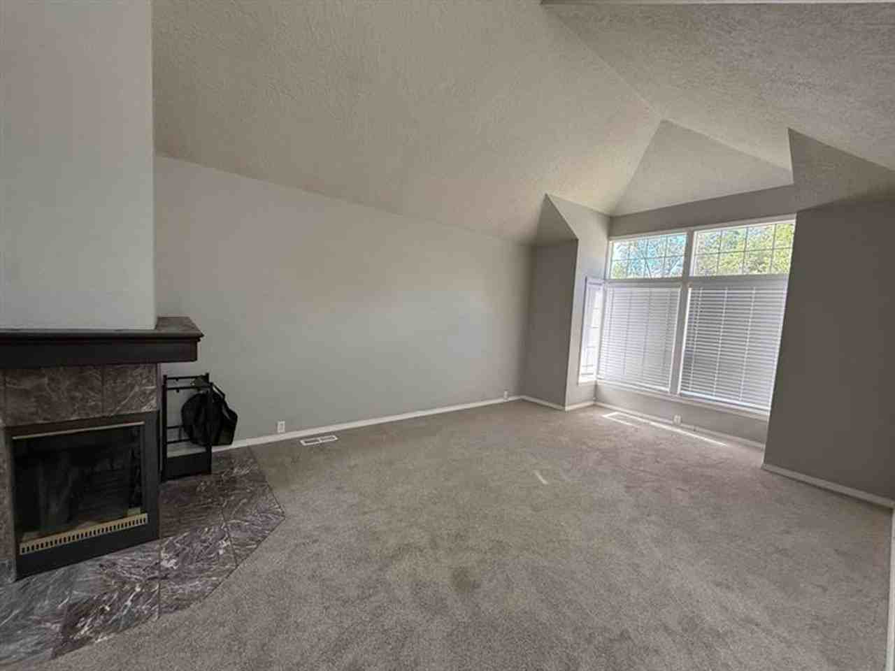 8660 Sw Cortez Ct - Photo 2 of 23