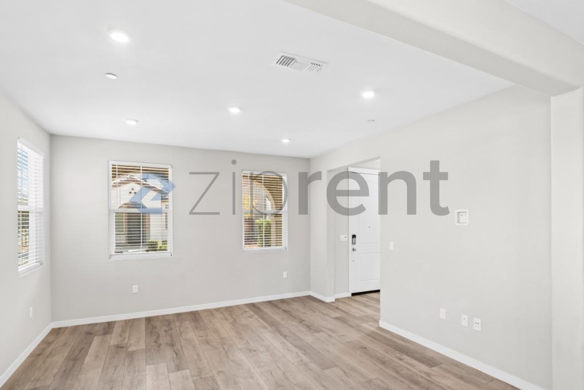 2266 S Stunham Ln - Photo 6 of 32