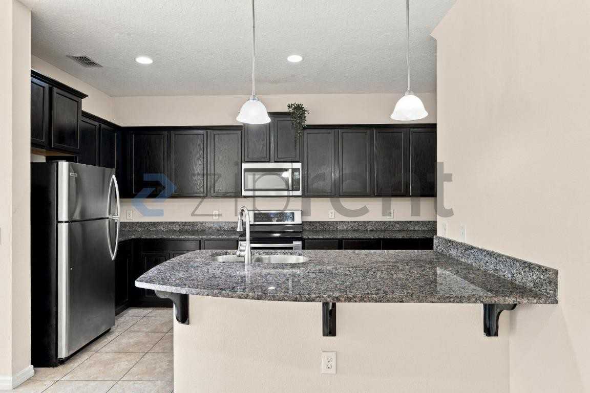 1624 Mohegan Blvd - Photo 7 of 26