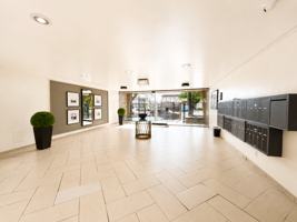 featured image of 6170 Reseda Blvd