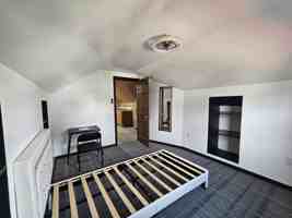 featured image of 100 Park St #2
