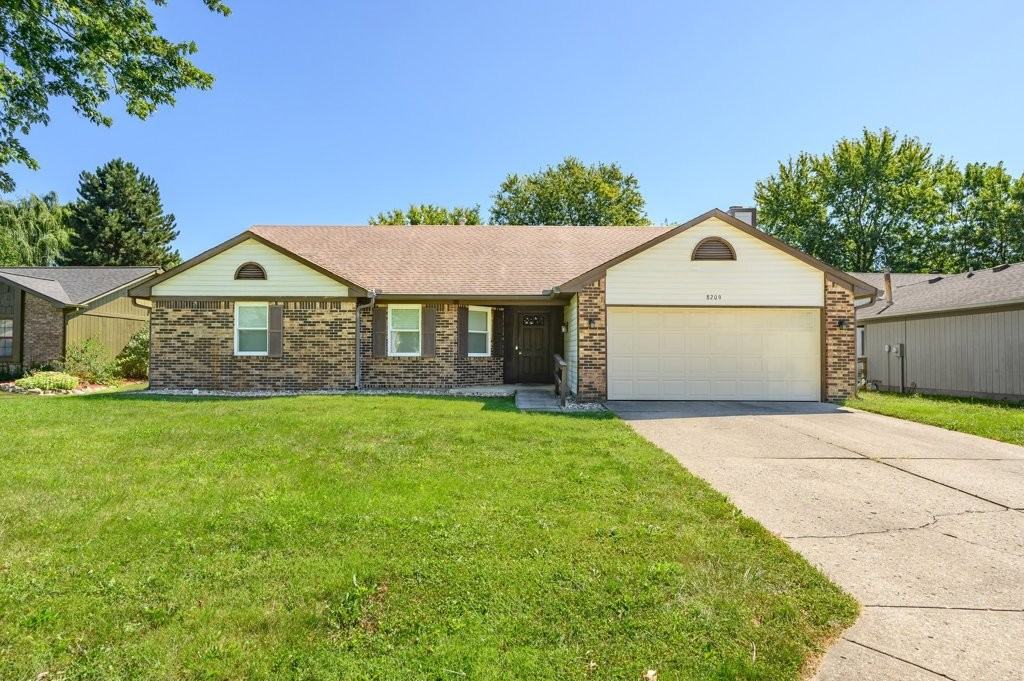 8209 Parsley Ln - Photo 6 of 24