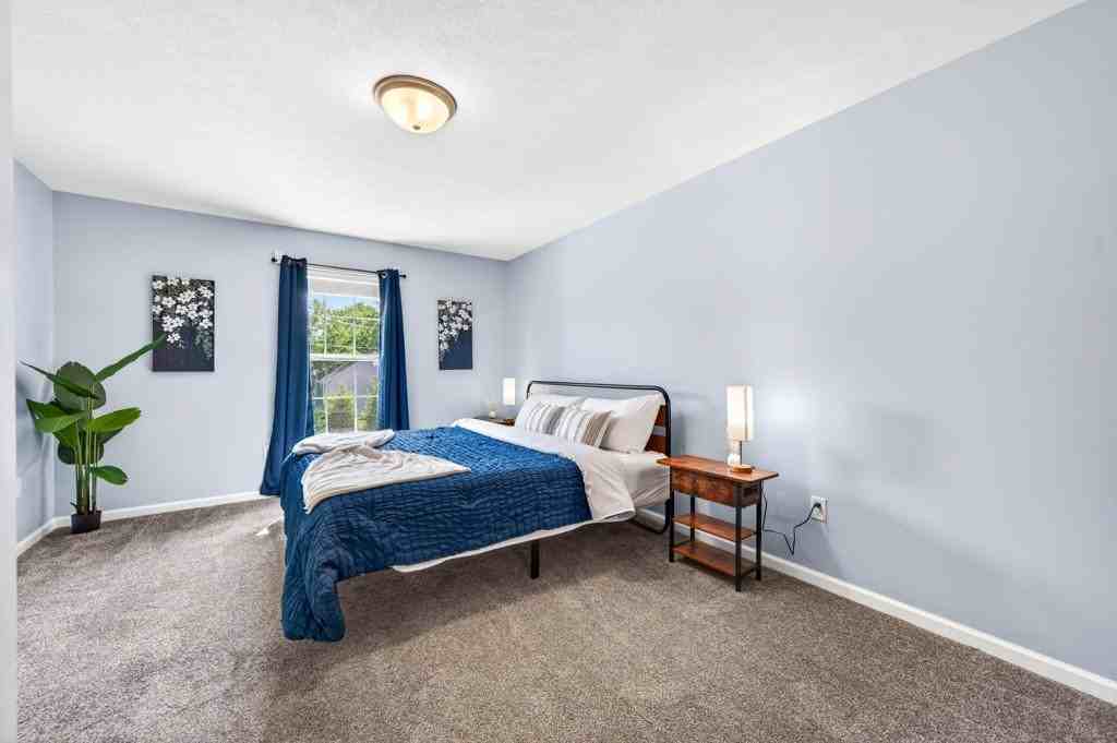 1207 Central Ave - Photo 2 of 24