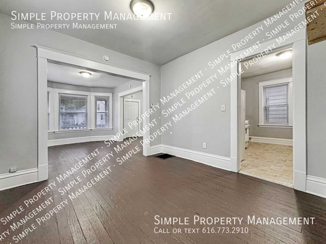 851 Dayton St Sw - Photo 2 of 23