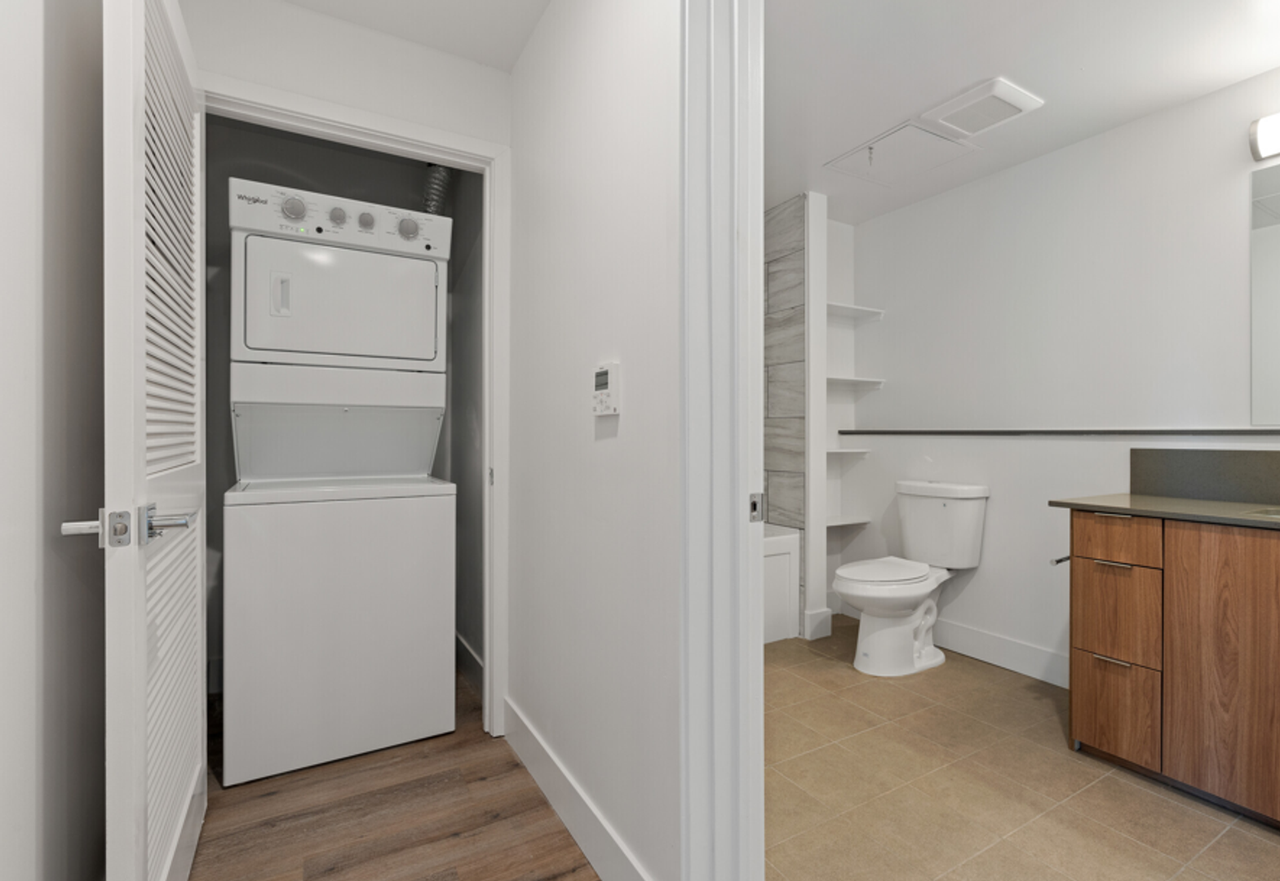 301 D St Apatments - Photo 6 of 10