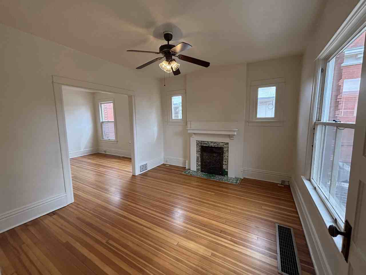 505 N Emerson St #827 - Photo 4 of 14