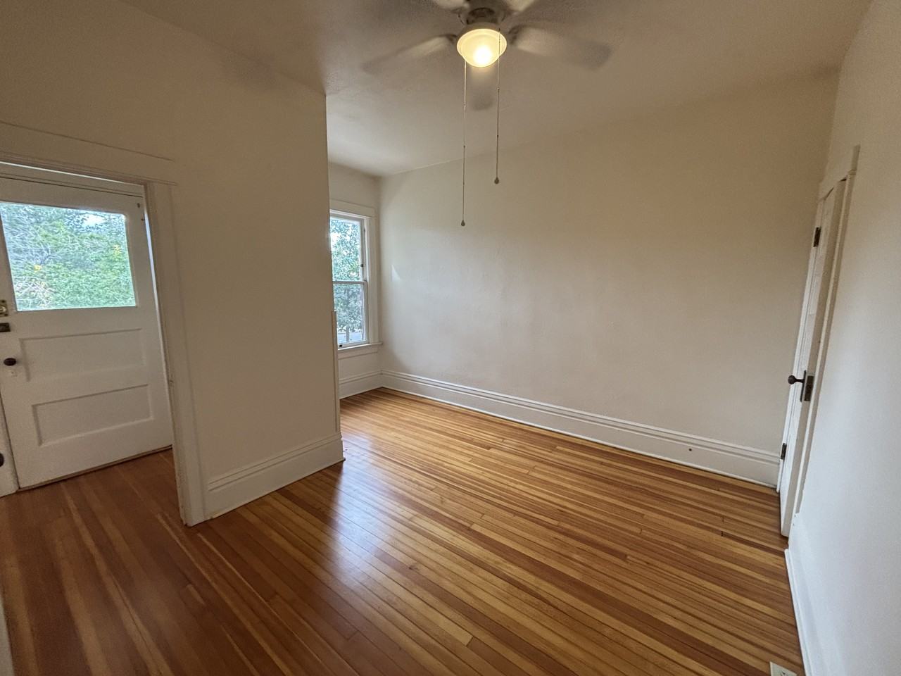505 N Emerson St #827 - Photo 5 of 14