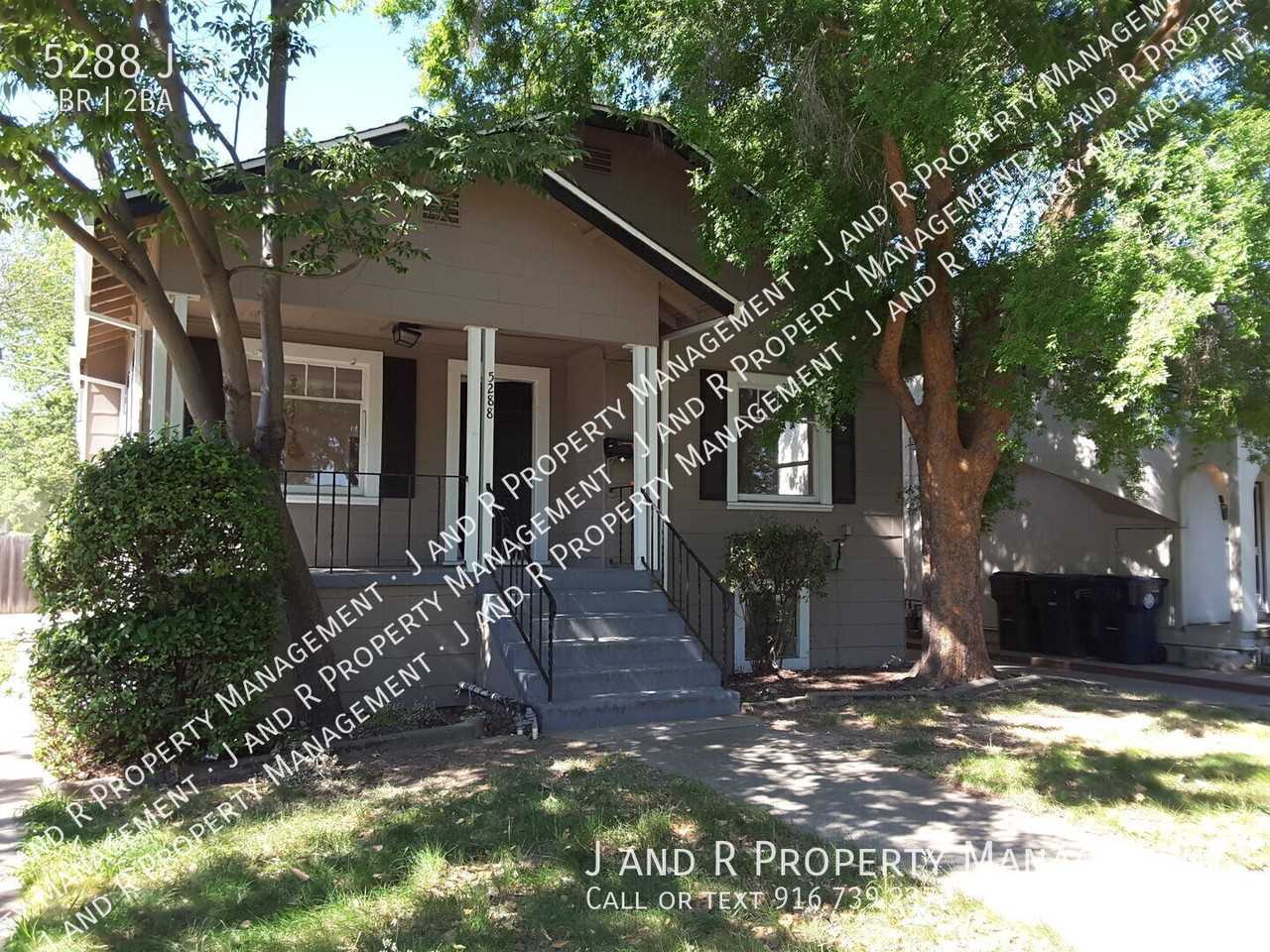 5288 J St - Photo 3 of 18