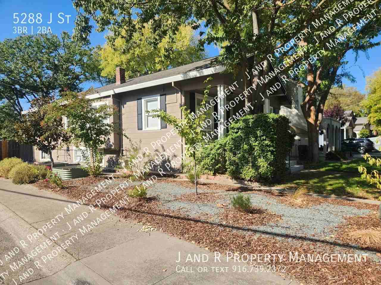 5288 J St - Photo 4 of 18