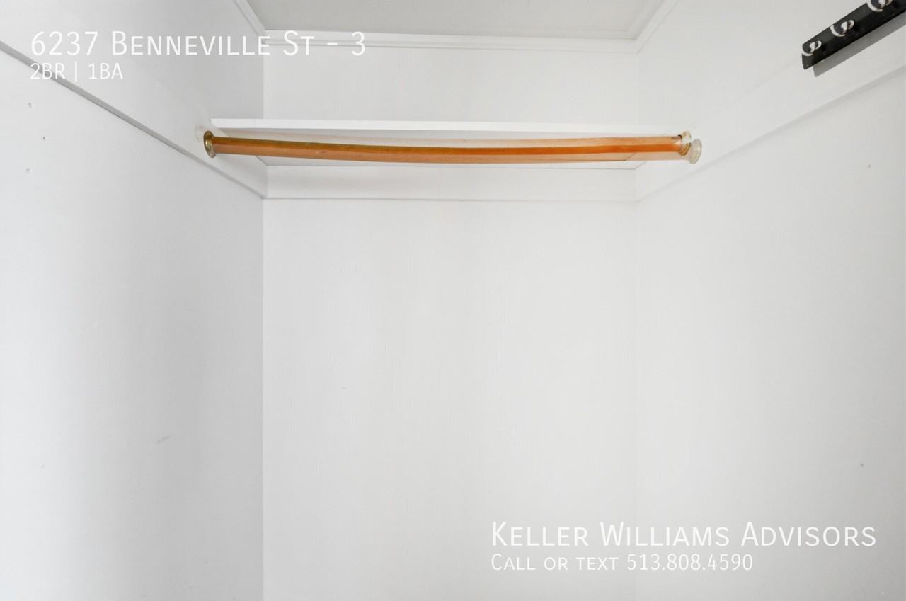 6237 Benneville St #3 - Photo 5 of 35