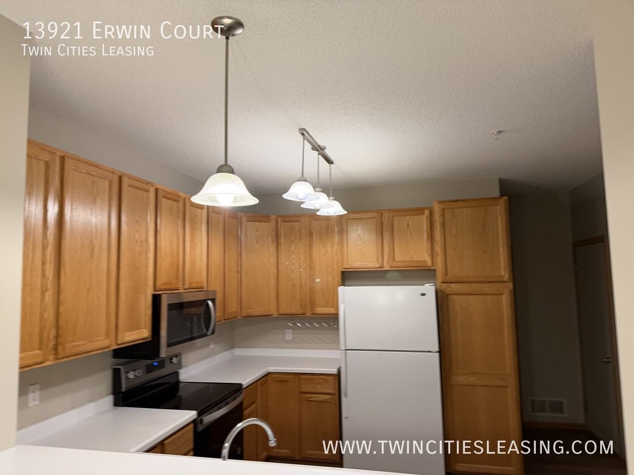 13921 Erwin Ct - Photo 6 of 20