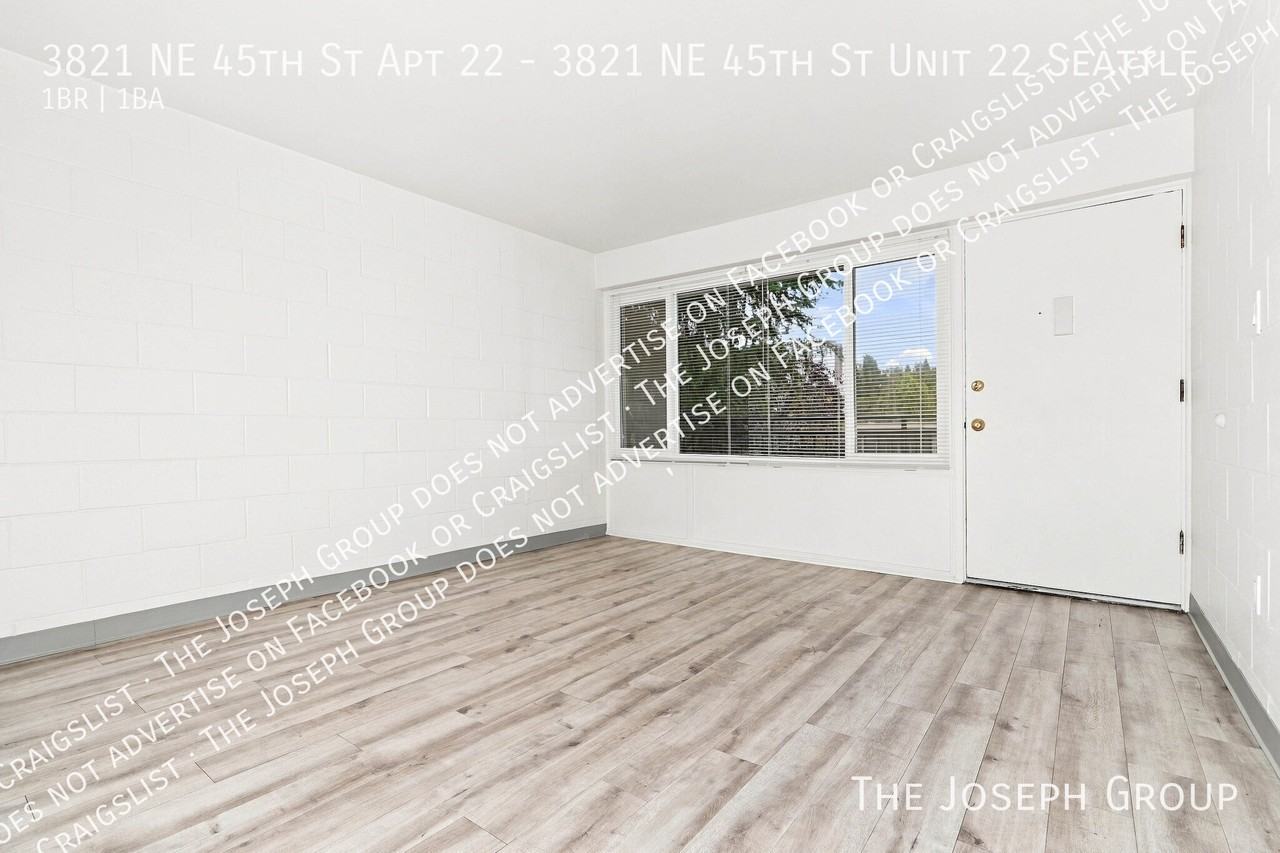 3821 Ne 45th St #22 - Photo 2 of 22