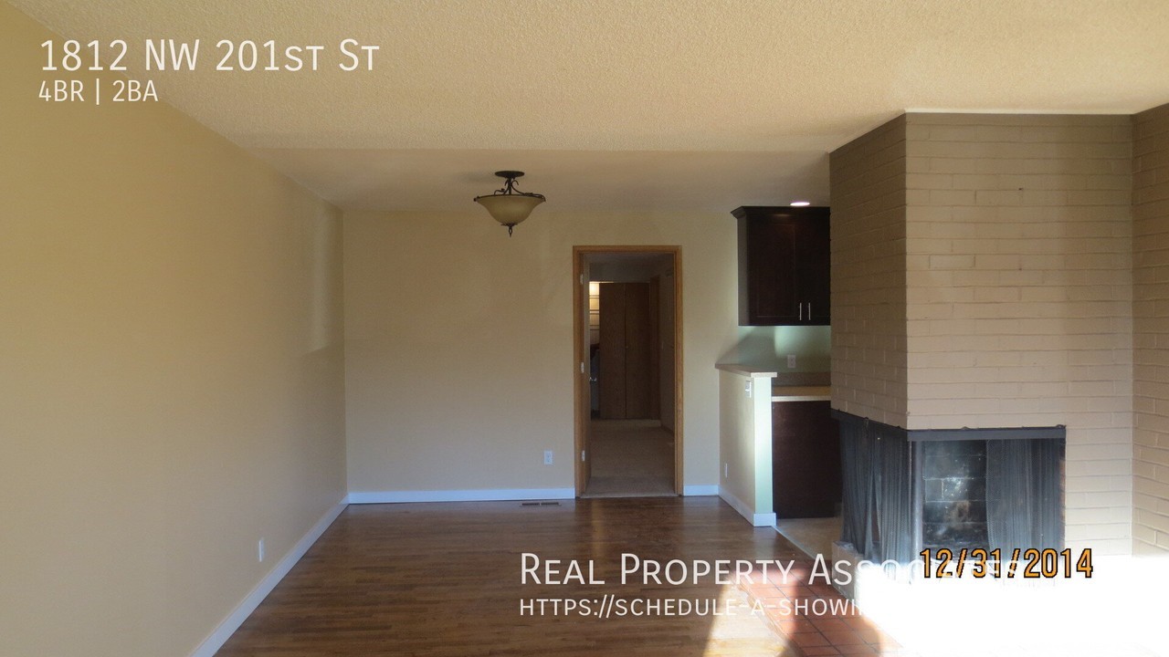 1812 Nw 201st St - Photo 5 of 24