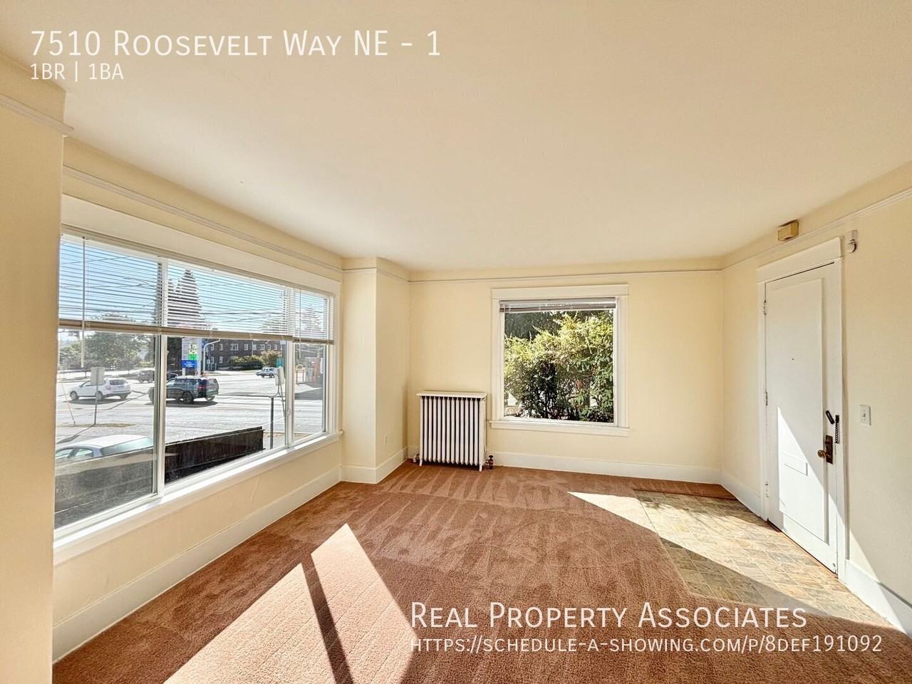 7510 Roosevelt Way Ne #1 - Photo 4 of 16
