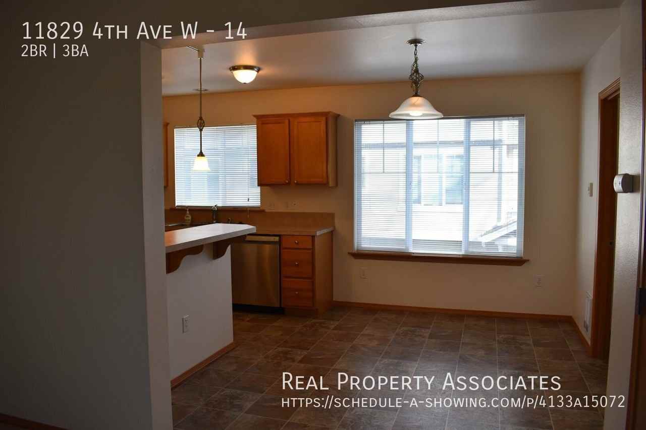 11829 4th Ave W #14 - Photo 6 of 20