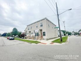 1253 Broadway Ave Nw #3 - Photo 1 of 1