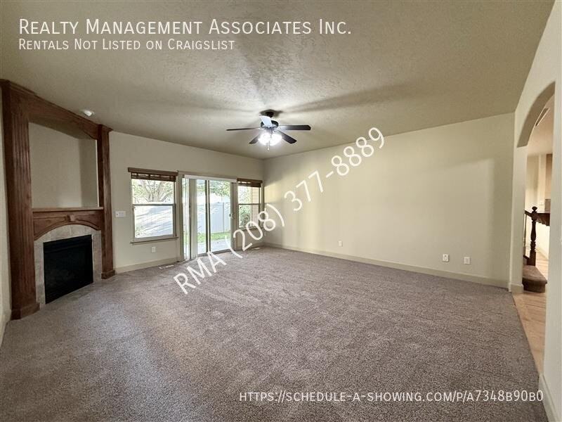 2530 E Satterfield St - Photo 5 of 20