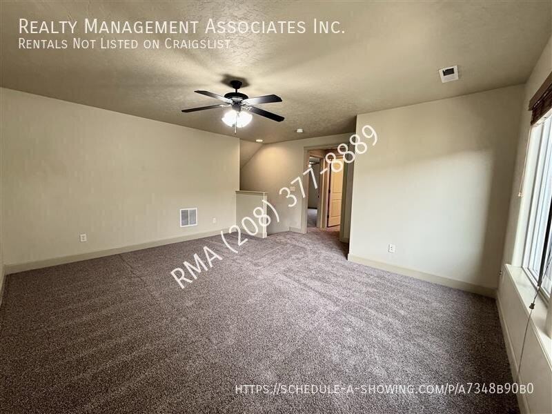 2530 E Satterfield St - Photo 7 of 20