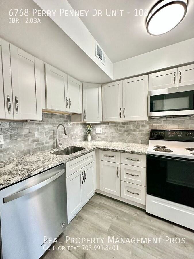 6768 Perry Penney Dr #108 - Photo 6 of 31