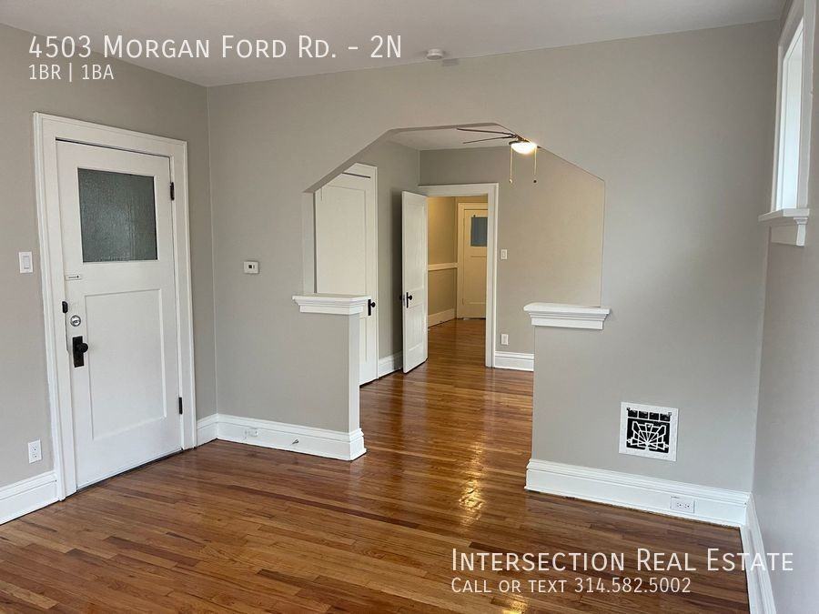 4503 Morganford Rd #2N - Photo 3 of 14