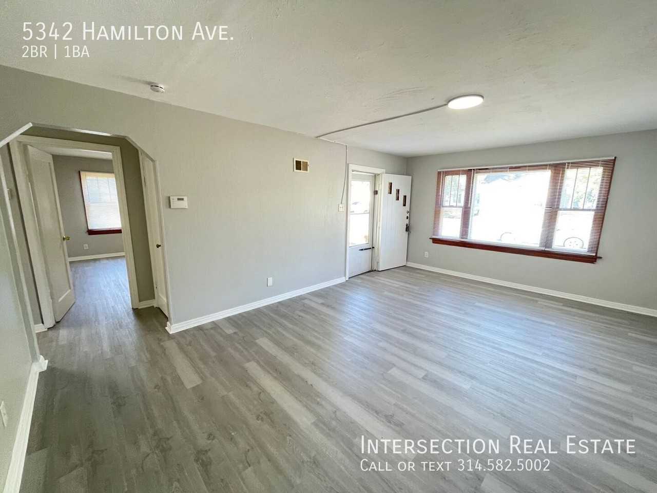5342 Hamilton Ave - Photo 4 of 22