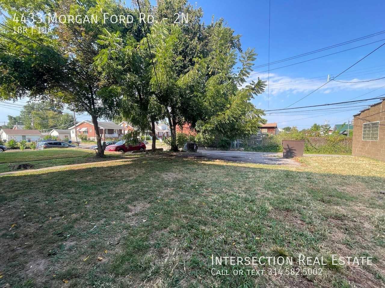 4433 Morganford Rd #2N - Photo 3 of 17