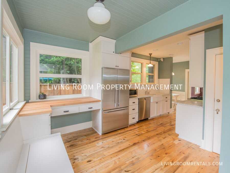 1417 Ne Stanton St - Photo 6 of 28