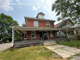featured image of 216 N Lincoln Ave