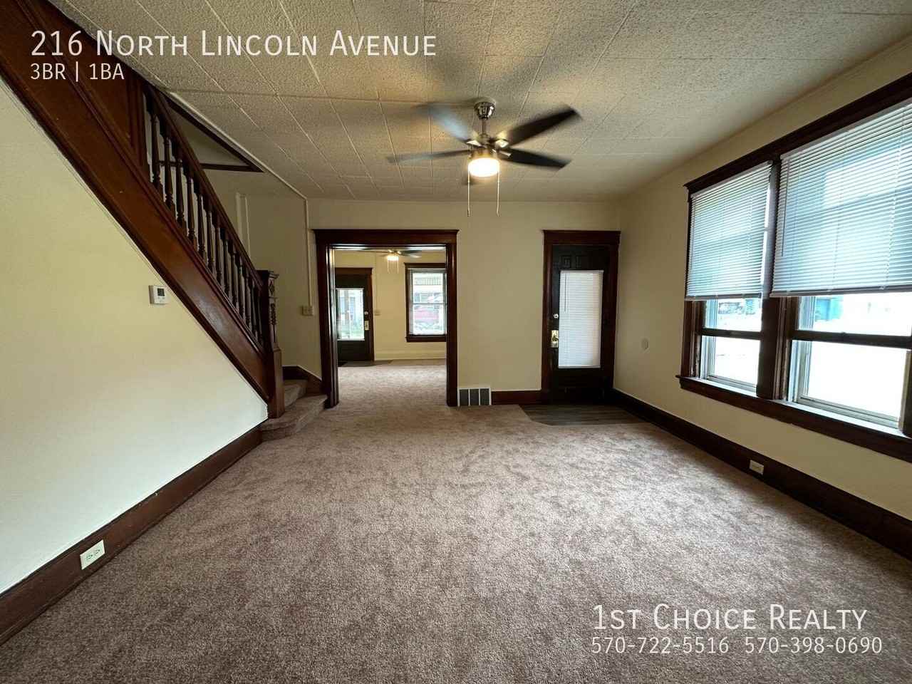 216 N Lincoln Ave - Photo 5 of 12