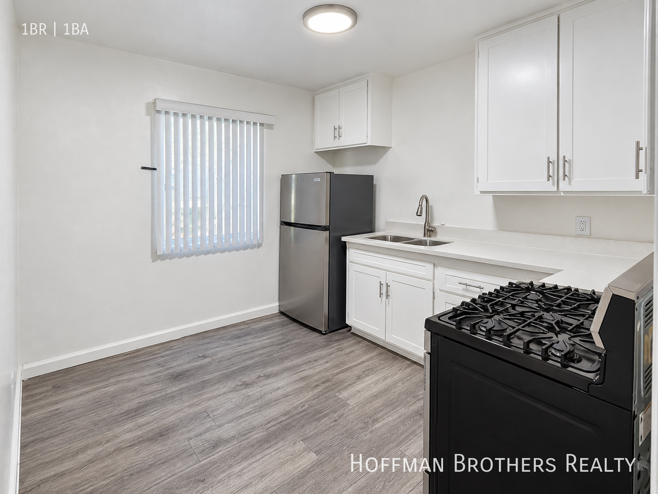2621 Brighton Ave #14 - Photo 2 of 10