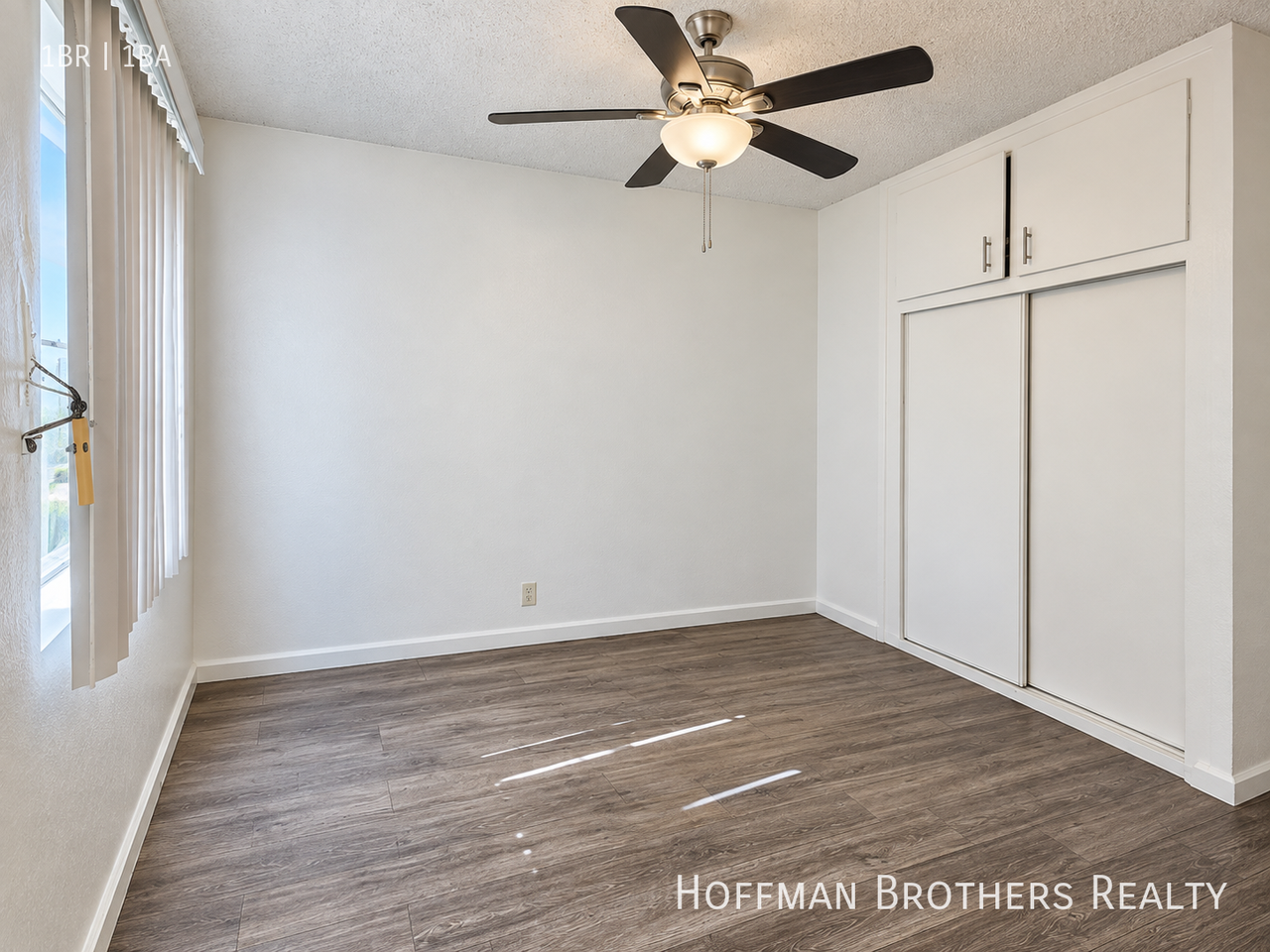 2621 Brighton Ave #14 - Photo 5 of 10