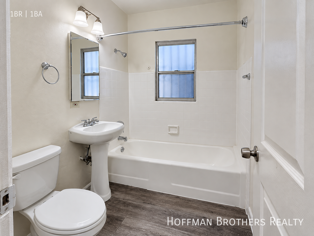 2621 Brighton Ave #14 - Photo 6 of 10
