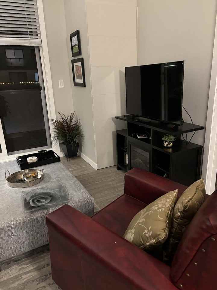 121 Mahogany Pl Se - Photo 4 of 10