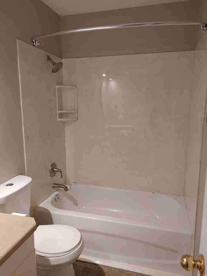 304 -304 Spruce Glen - Photo 4 of 10