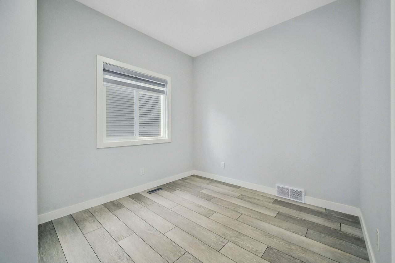 382 Corner Meadows Way Ne - Photo 3 of 28